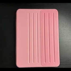 Pink ESR Magnetic Case